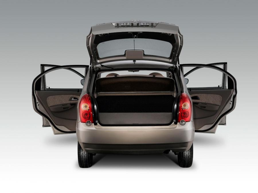 Chery QQ6 2006 года  (фото 12 из 16)